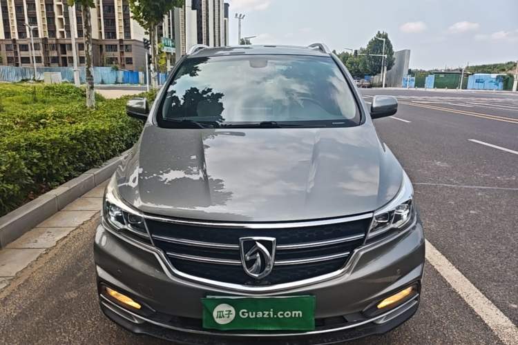 Used Baojun 730 2017 1.5T DCT Flagship Model 7 Seats China V Emission Standard Front