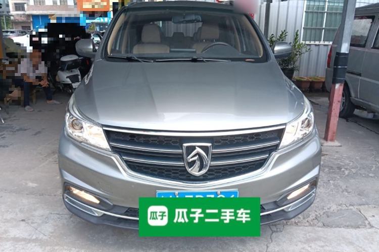 Used Baojun 730 2017 1.5T Manual Fashion Version 7 Seats China V Emission Standard Front
