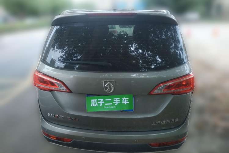Used Baojun 730 2017 1.5T Manual Fashion Version 7 Seats China V Emission Standard Rear
