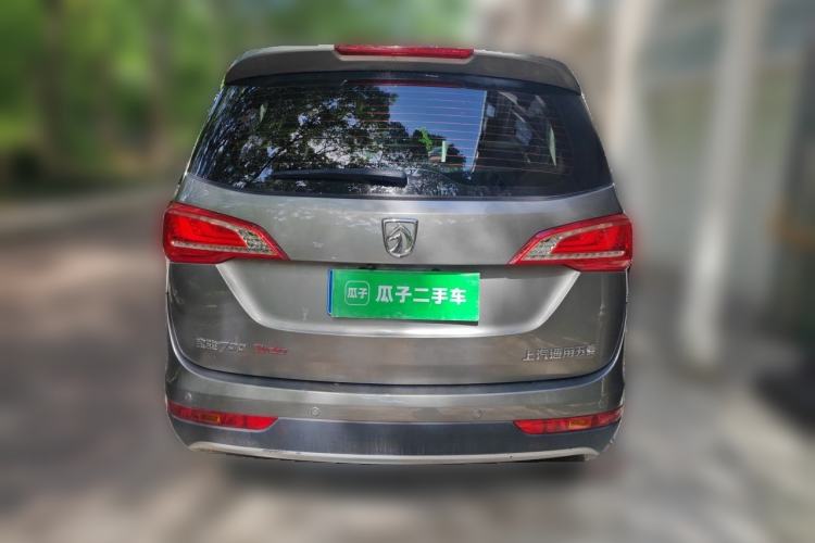 Used Baojun 730 2017 1.5T DCT Flagship Model 7 Seats China V Emission Standard Rear
