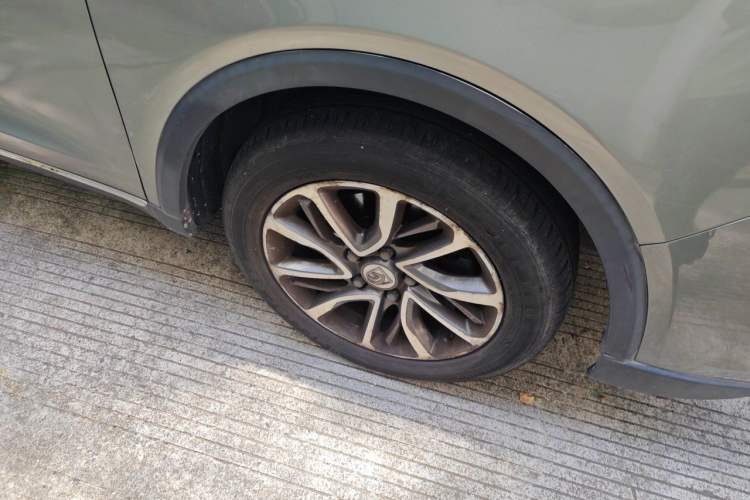 Used Baojun 730 2017 1.5T DCT Flagship Model 7 Seats China V Emission Standard Right Front Wheel Hub