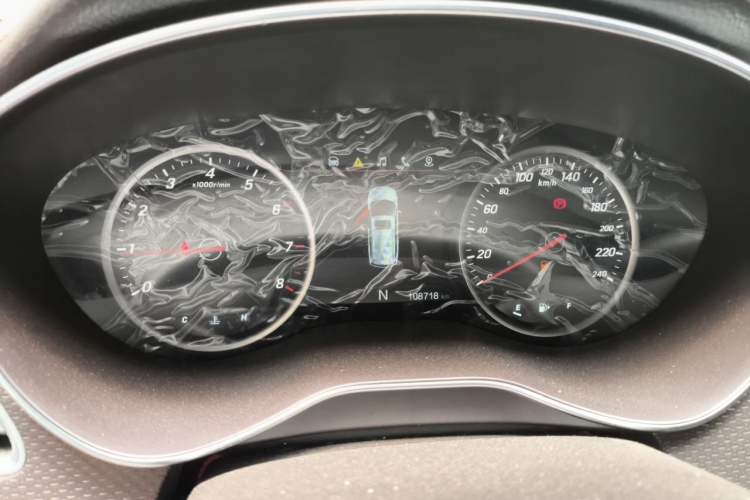 Used Baojun 730 2017 1.8L iAMT Luxury Version 7-Seater Instrument Cluster