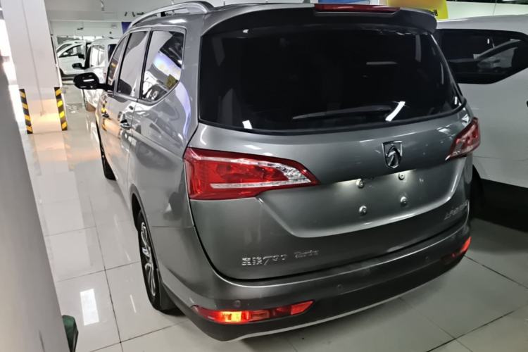 Used Baojun 730 2017 1.5T Manual Fashion Version 7 Seats China V Emission Standard Rear Left 45 Deg