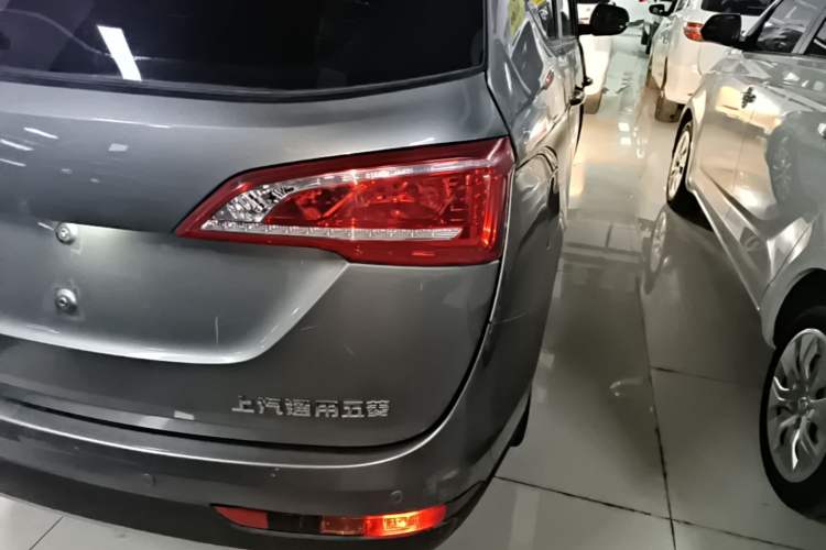 Used Baojun 730 2017 1.5T Manual Fashion Version 7 Seats China V Emission Standard Right Rear Taillight