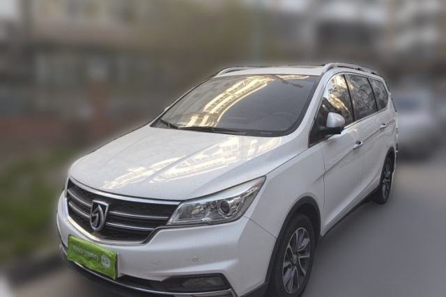 Used Baojun 730 2017 1.5T Manual Style 7 Seats China V