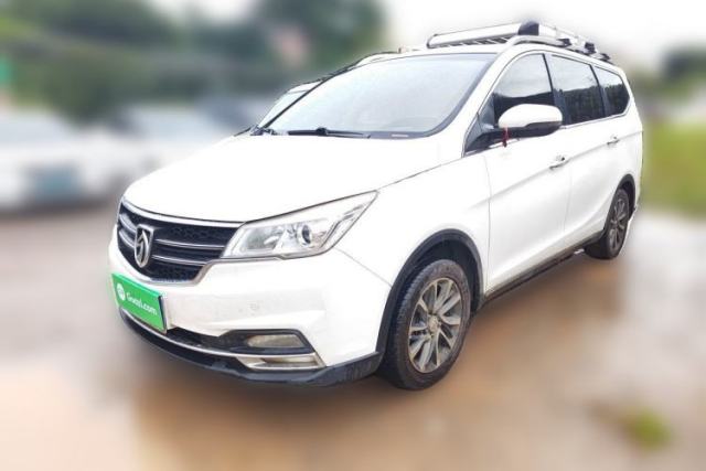 Used Baojun 730 2017 1.5T Manual Style 7 Seats China V