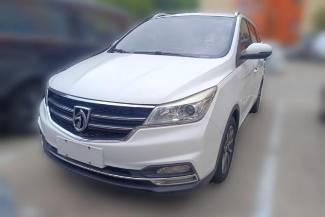 Used Baojun 730 2017 1.5T Manual Fashion Version 7 Seats China V Emission Standard