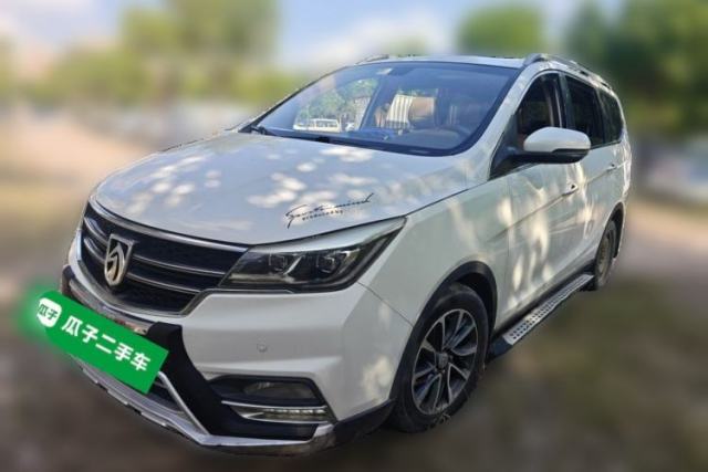Baojun 730 2017 1.5T Manual Prestige Version 7 Seats с пробегом