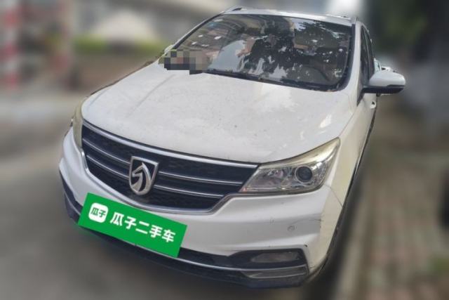 Baojun 730 2017 1.5T Manual Fashion Version 7 Seats China V Emission Standard с пробегом