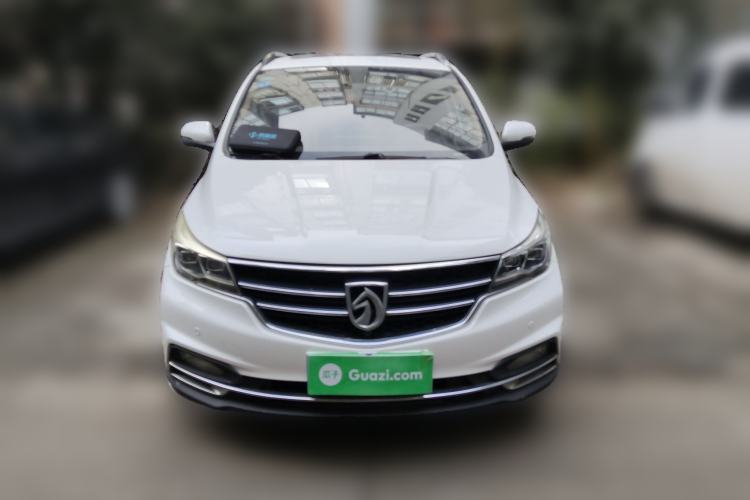 Used Baojun 730 2017 1.8L iAMT Prestige Version 7 Seats Exterior 1