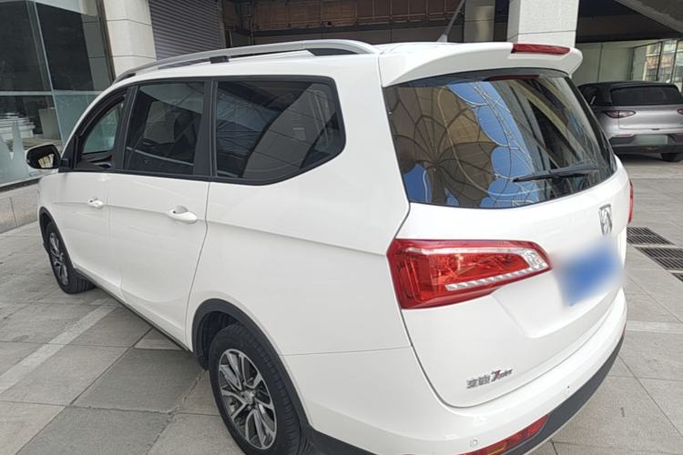 Used Baojun 730 2017 1.5T Manual Fashion Version 7 Seats China V Emission Standard Exterior 2