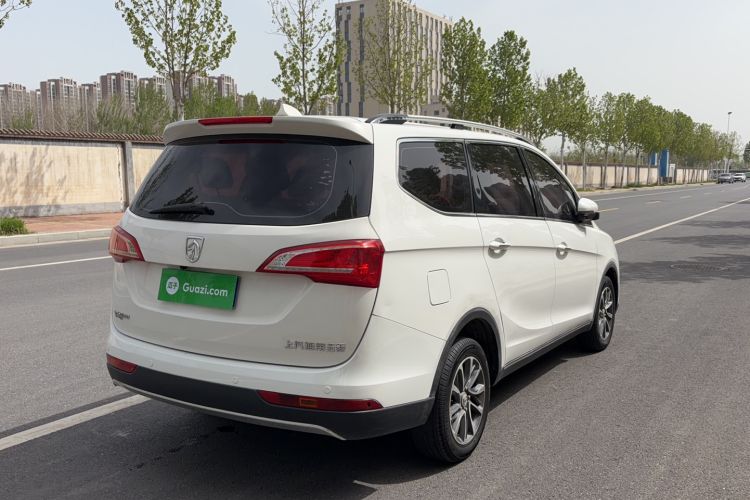Used Baojun 730 2017 1.8L iAMT Prestige Version 7 Seats Exterior 2
