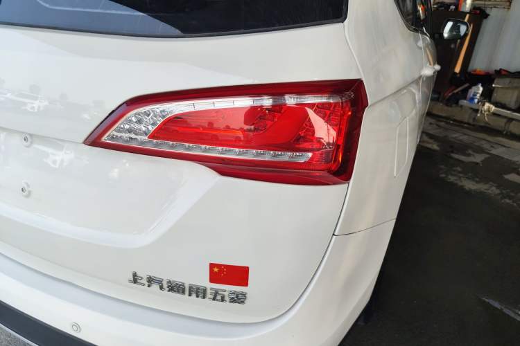 Used Baojun 730 2017 1.8L iAMT Prestige Version 7 Seats Exterior 3