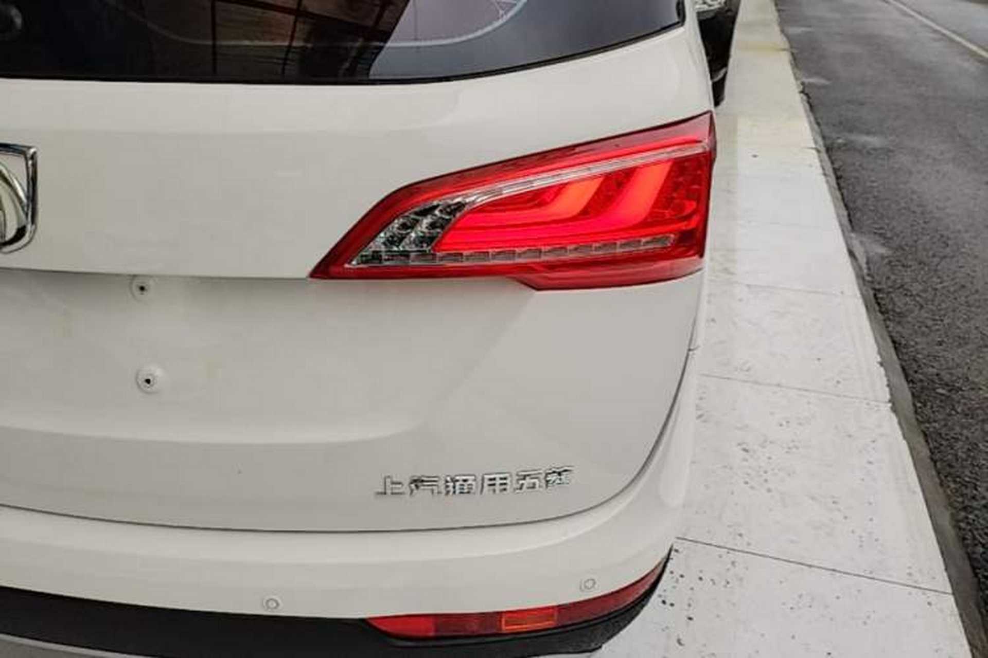 Used Baojun 730 2017 1.8L iAMT Luxury Version 7-Seater Exterior 3