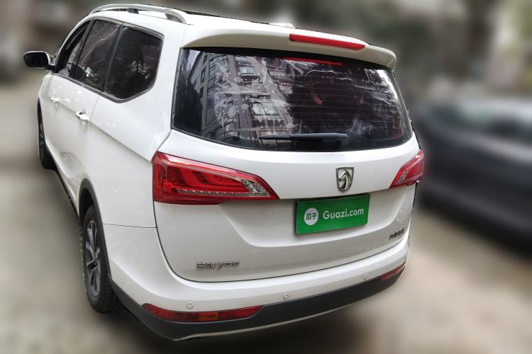 Used Baojun 730 2017 1.8L iAMT Prestige Version 7 Seats Exterior 4