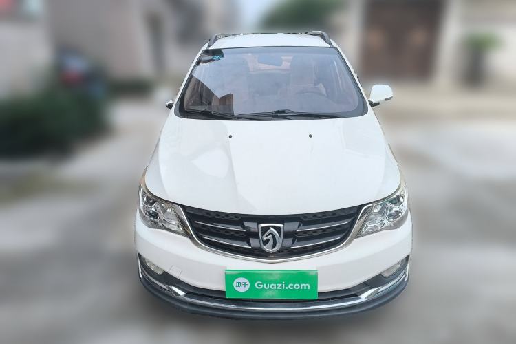 Used Baojun 730 2017 1.5T Manual Fashion Version 7 Seats China V Emission Standard Front