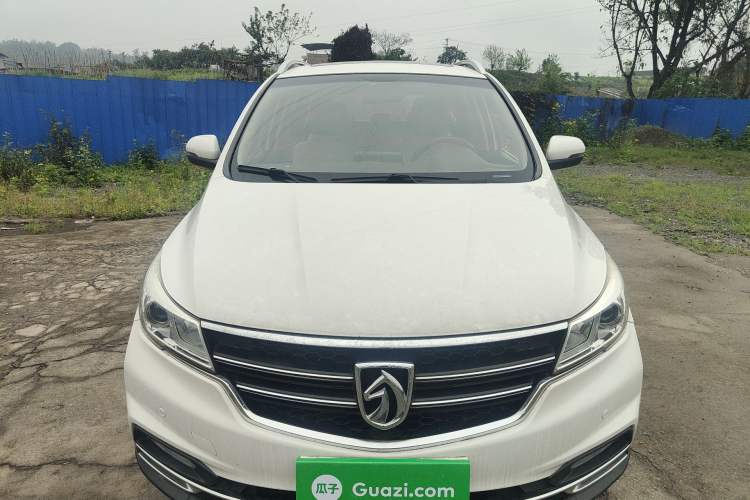 Used Baojun 730 2017 1.5T DCT Fashion Edition 7-Seater China V Emission Standard Front