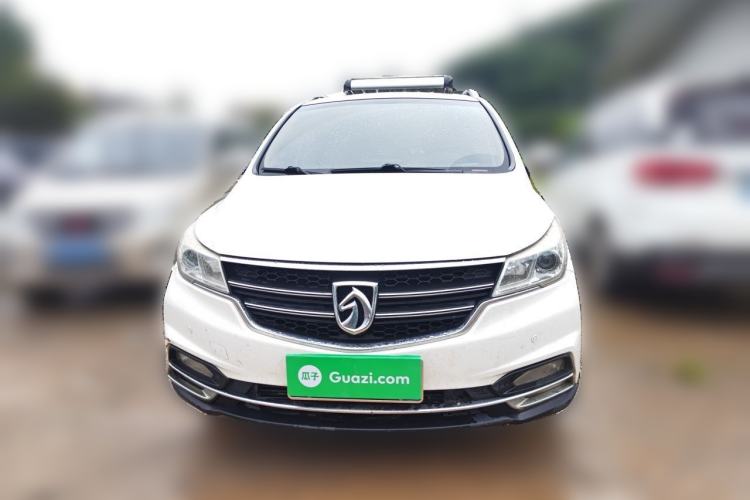 Used Baojun 730 2017 1.5T Manual Style 7 Seats China V Front