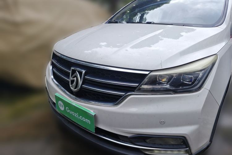 Used Baojun 730 2017 1.8L iAMT Prestige Version 7 Seats Front