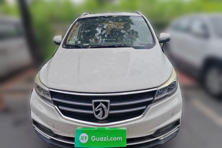 Used Baojun 730 2017 1.8L iAMT Luxury Version 7-Seater Front