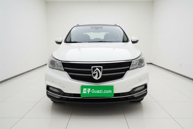 Used Baojun 730 2017 1.5T Manual Style 7 Seats China V Front