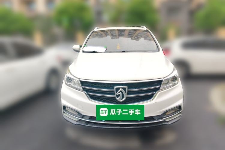 Used Baojun 730 2017 1.5T Manual Fashion Version 7 Seats China V Emission Standard Front