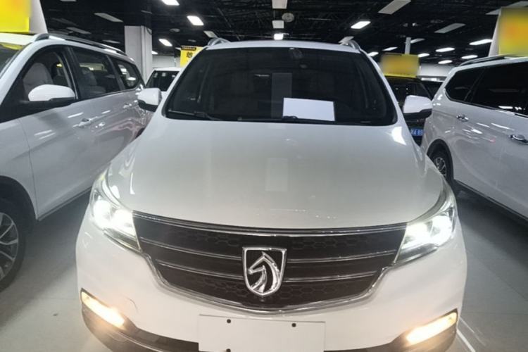 Used Baojun 730 2017 1.8L iAMT Prestige Version 7 Seats Front
