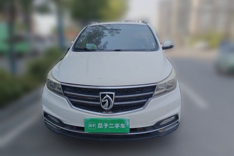 Used Baojun 730 2017 1.8L iAMT Prestige Version 7 Seats Front