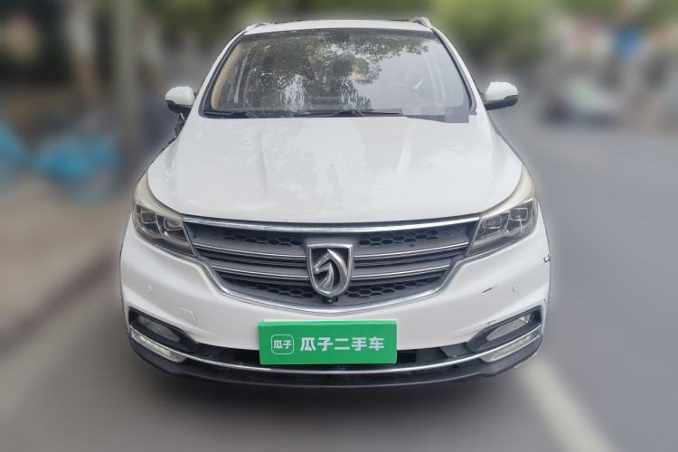 Used Baojun 730 2017 1.8L iAMT Prestige Version 7 Seats Front