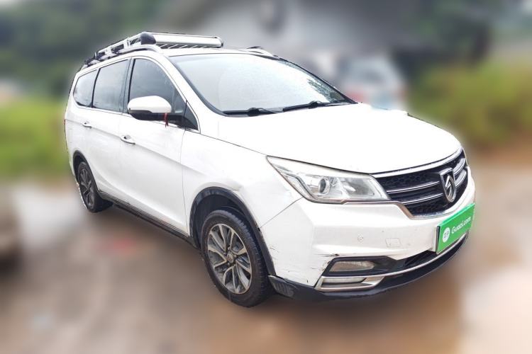 Used Baojun 730 2017 1.5T Manual Style 7 Seats China V Front Right 45 Deg