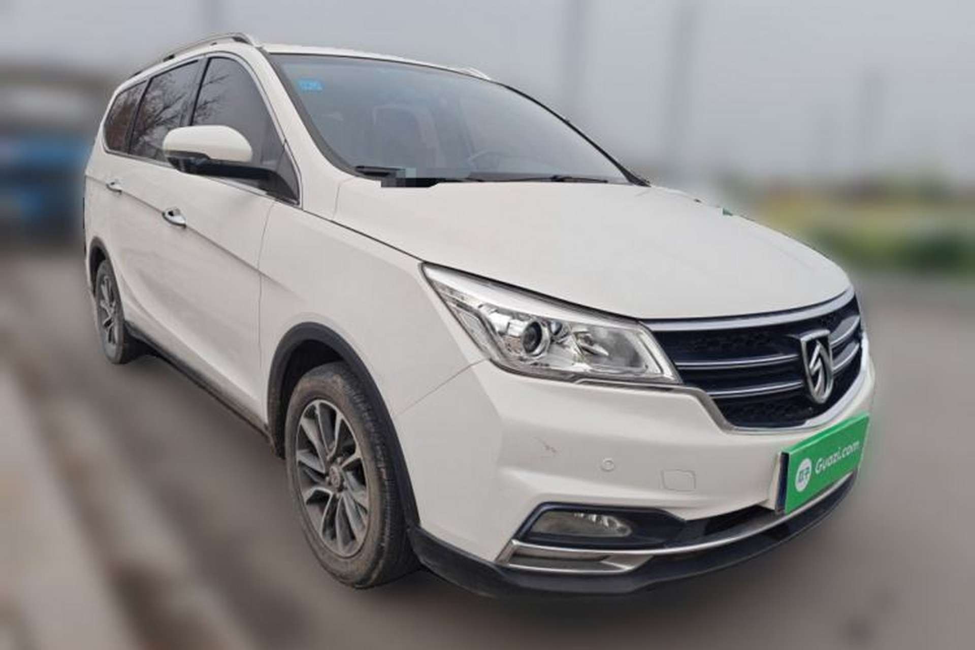 Used Baojun 730 2017 1.5T Manual Style 7 Seats China V Front Right 45 Deg