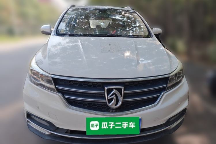 Used Baojun 730 2017 1.8L iAMT Prestige Version 7 Seats Front