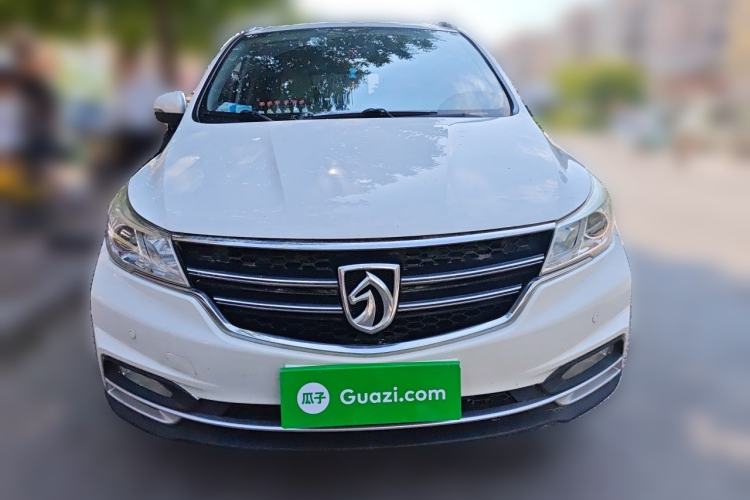 Used Baojun 730 2017 1.5T Manual Style 7 Seats China V Front