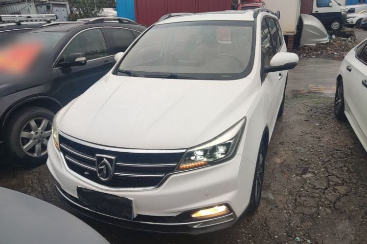 Used Baojun 730 2017 1.8L iAMT Luxury Version 7-Seater Front