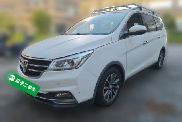 Used Baojun 730 2017 1.5T Manual Style 7 Seats China V