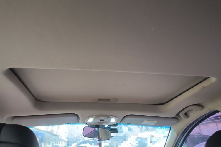 Used Baojun 730 2017 1.5T Manual Zhishang Model 7 Seats China V Emission Standard Headliner