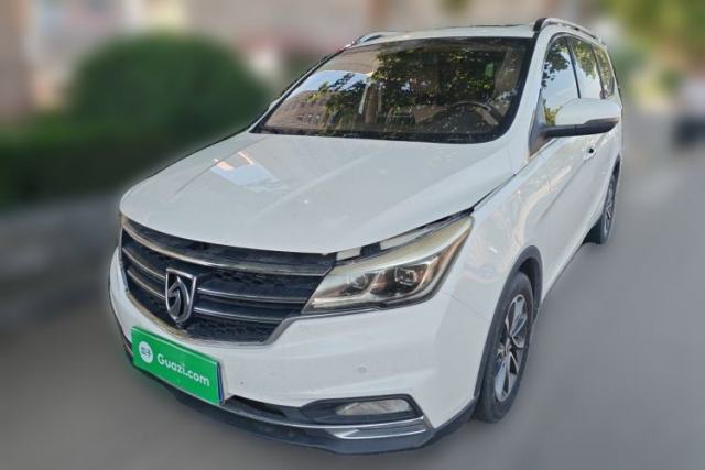 Used Baojun 730 2017 1.5T Manual Prestige Version 7 Seats