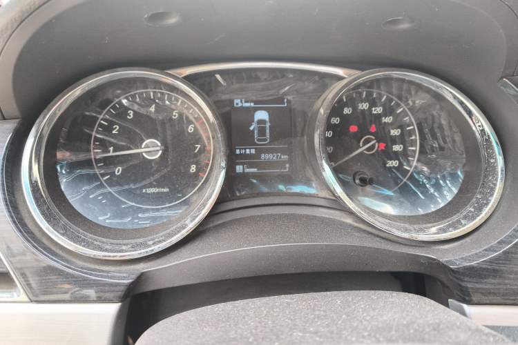 Used Baojun 730 2017 1.5T Manual Fashion Version 7 Seats China V Emission Standard Instrument Cluster