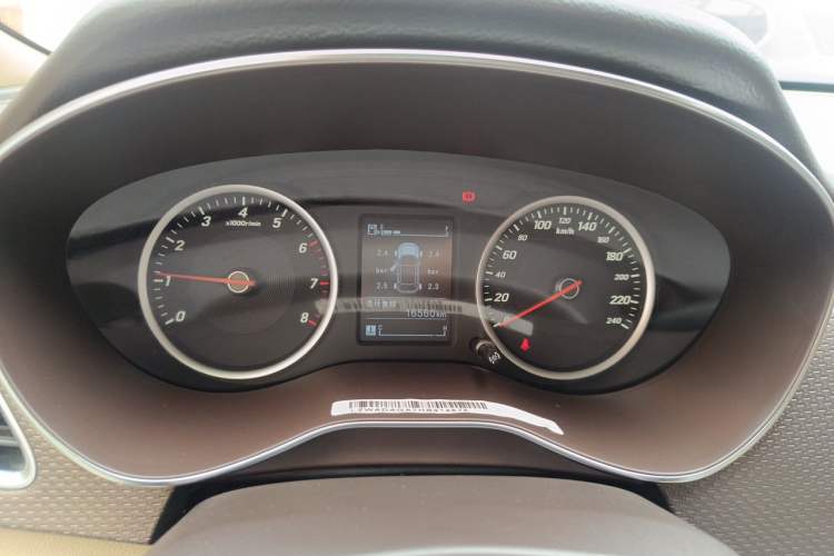 Used Baojun 730 2017 1.5T Manual Fashion Version 7 Seats China V Emission Standard Instrument Cluster