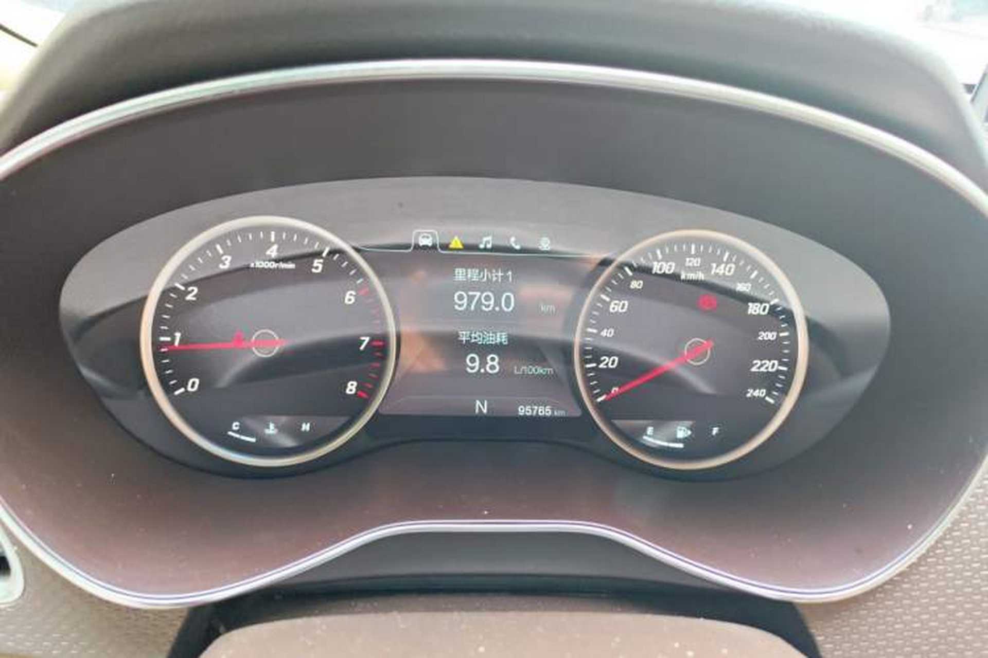Used Baojun 730 2017 1.8L iAMT Luxury Version 7-Seater Instrument Cluster