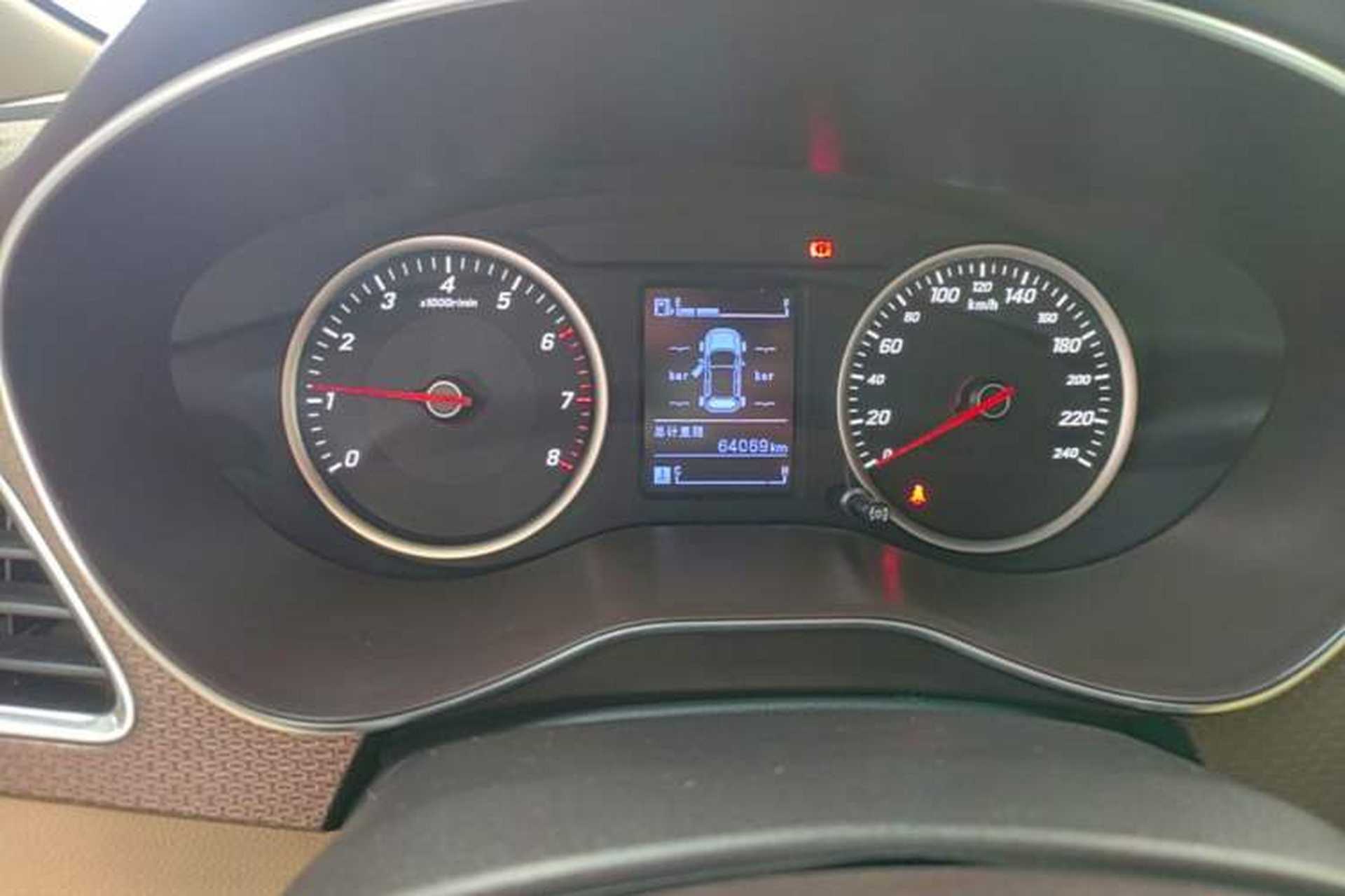 Used Baojun 730 2017 1.5T Manual Fashion Version 7 Seats China V Emission Standard Instrument Cluster