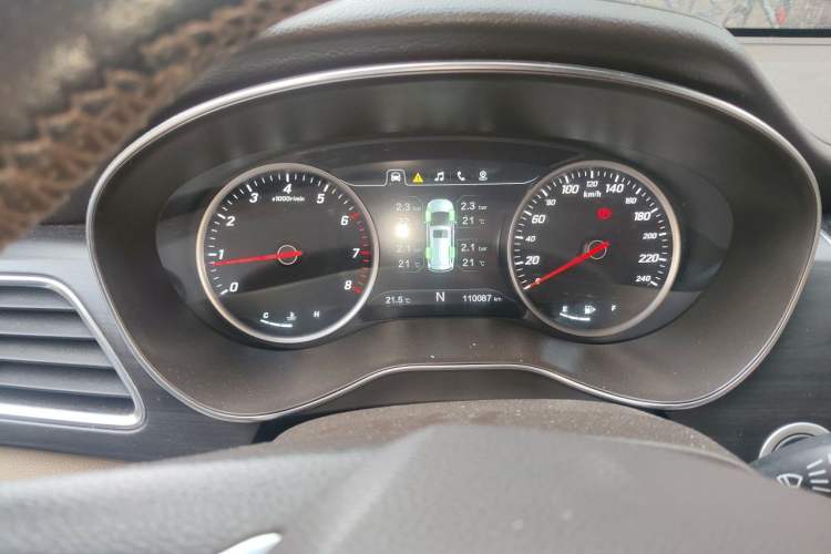 Used Baojun 730 2017 1.8L iAMT Prestige Version 7 Seats Instrument Cluster