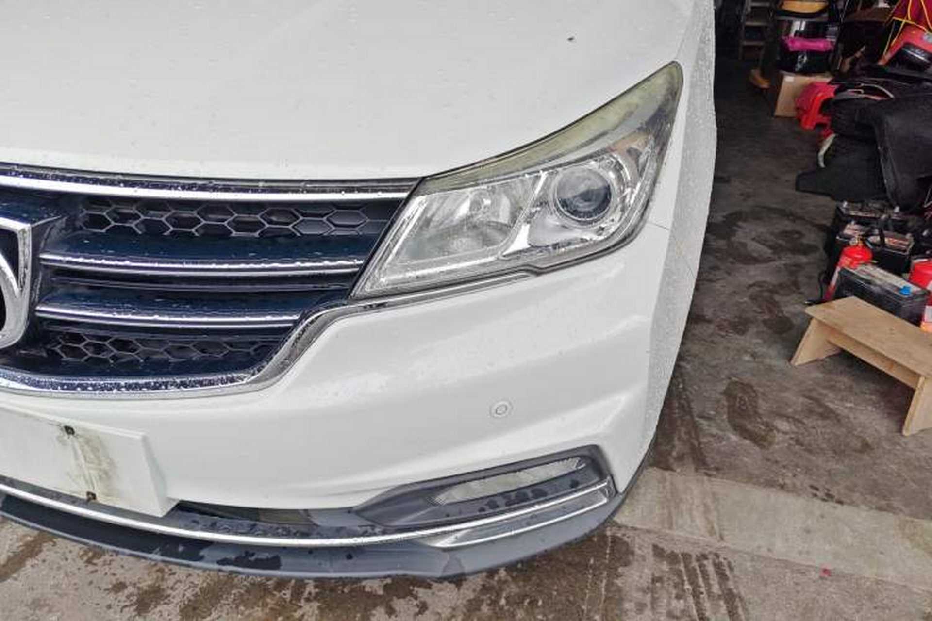 Used Baojun 730 2017 1.5T DCT Fashion Edition 7-Seater China V Emission Standard Left Front Headlight