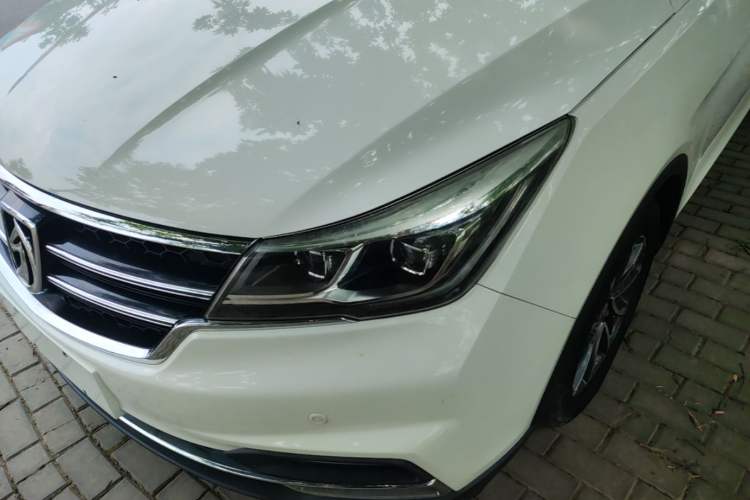 Used Baojun 730 2017 1.5T Manual Luxury Version 7 Seats Left Front Headlight