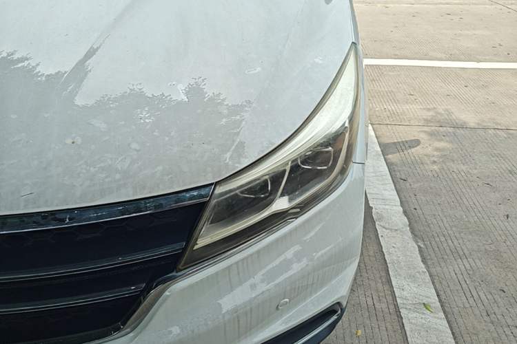 Used Baojun 730 2017 1.8L iAMT Prestige Version 7 Seats Left Front Headlight