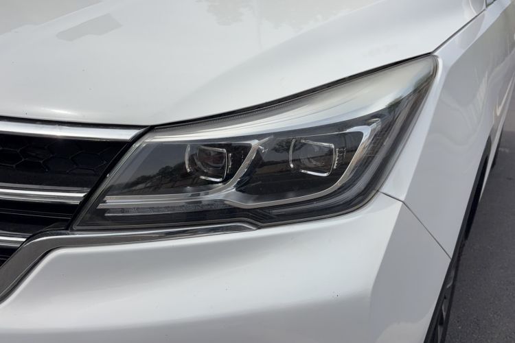 Used Baojun 730 2017 1.8L iAMT Prestige Version 7 Seats Left Front Headlight
