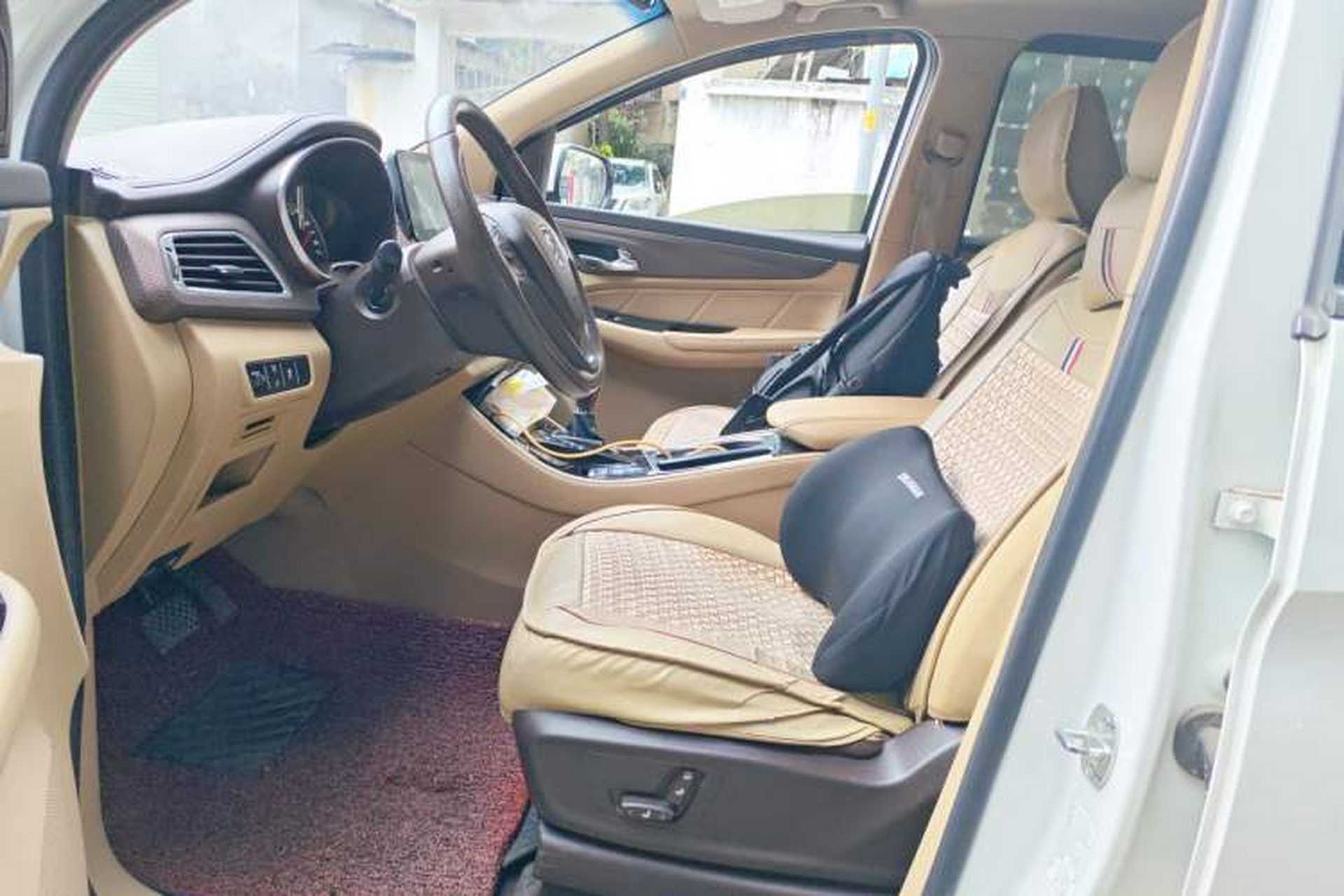Used Baojun 730 2017 1.8L iAMT Luxury Version 7-Seater Left Front Seat