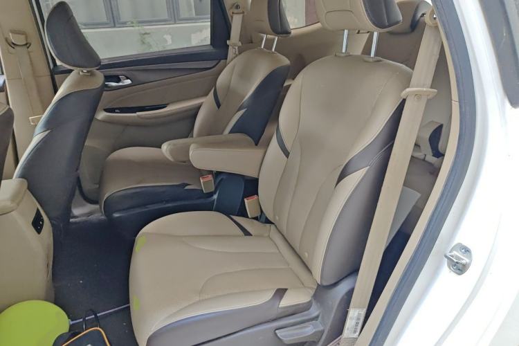Used Baojun 730 2017 1.5T Manual Style 7 Seats China V Left Rear Seat