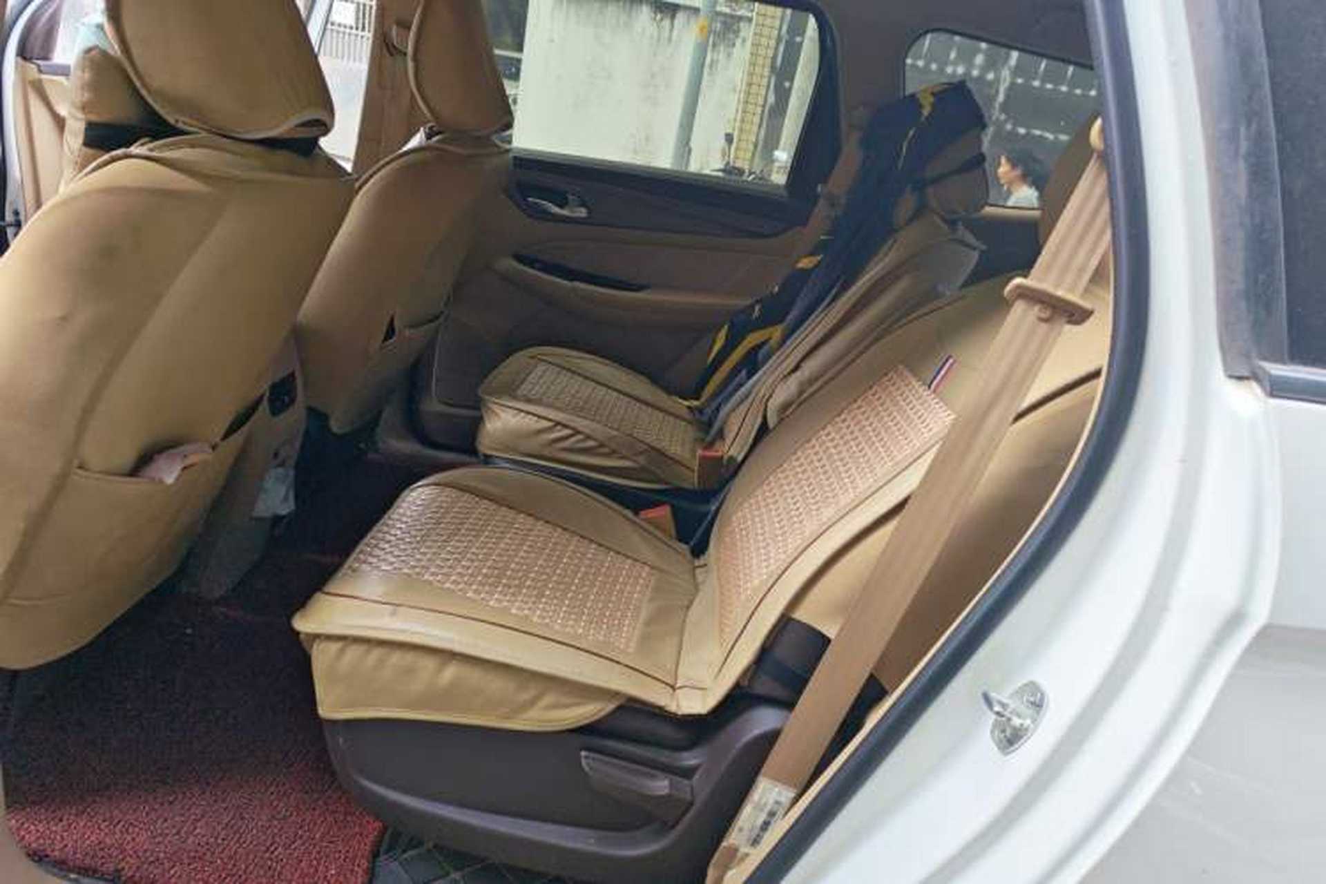 Used Baojun 730 2017 1.8L iAMT Luxury Version 7-Seater Left Rear Seat