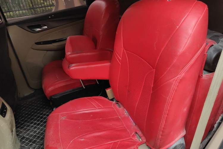 Used Baojun 730 2017 1.5T Manual Style 7 Seats China V Left Rear Seat
